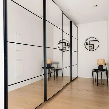 Dinbnb I Luxury With Views L Large Balcony Hébergement de vacances *