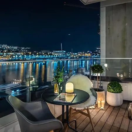 Dinbnb I Luxury With Views L Large Balcony *