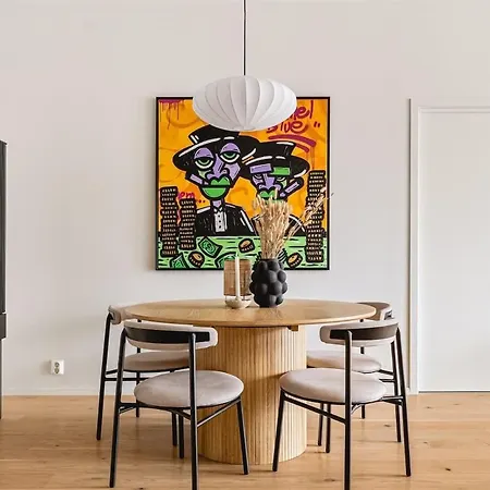 Vakantiehuis Dinbnb I Luxury With Views L Large Balcony