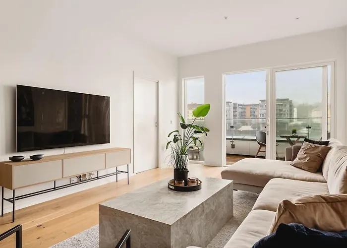 Dinbnb I Luxury With Views L Large Balcony *