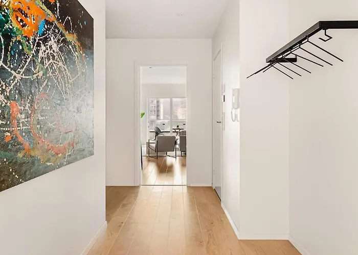 Dinbnb I Luxury With Views L Large Balcony بيت للعطل